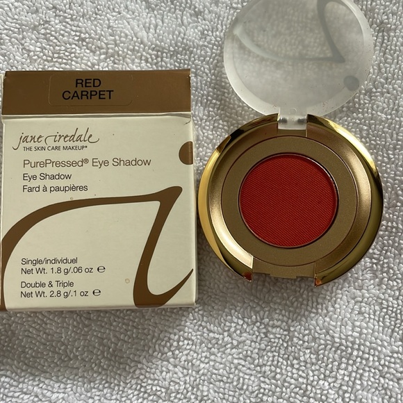 Eye shadow - Picture 2 of 2